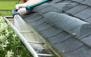 Crewkerne gutter cleaning costs